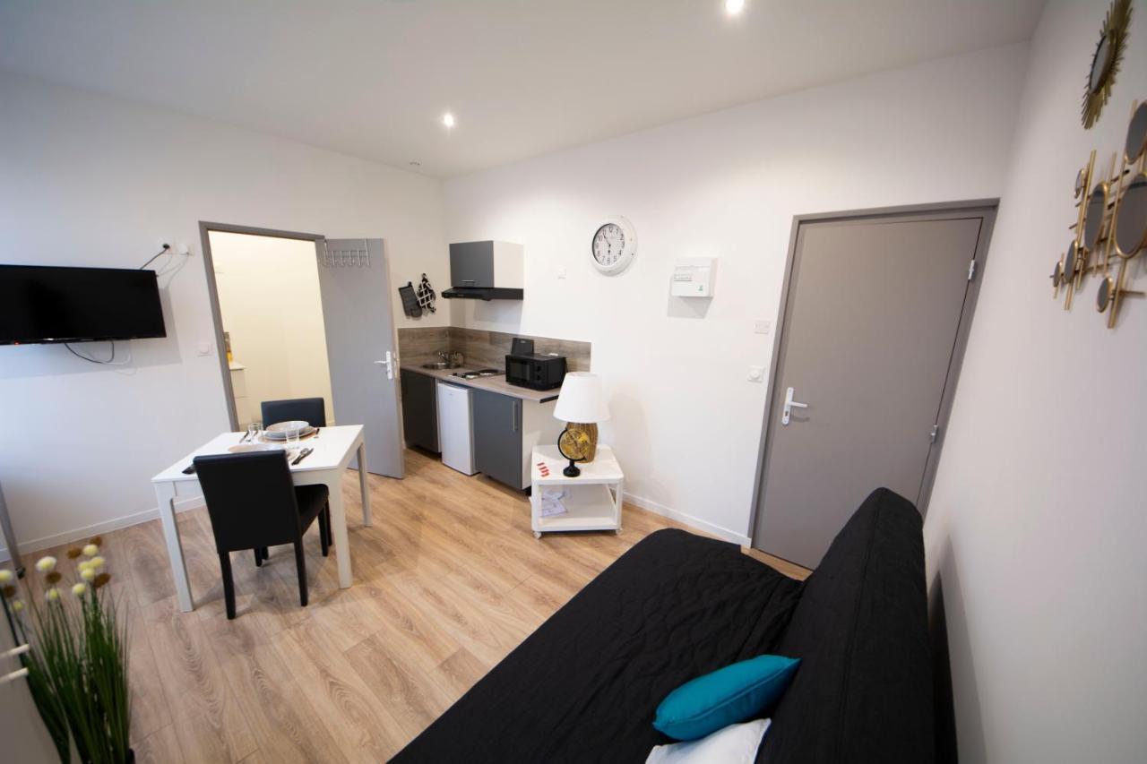 Mahora - Charmant Studio Home Staging Au Centre-Ville Saint-Quentin  Bagian luar foto